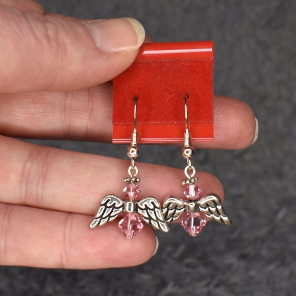 🔥 3/$15 NWT Handmade Pink and Silver Angel Earrings - Picture 2 of 7